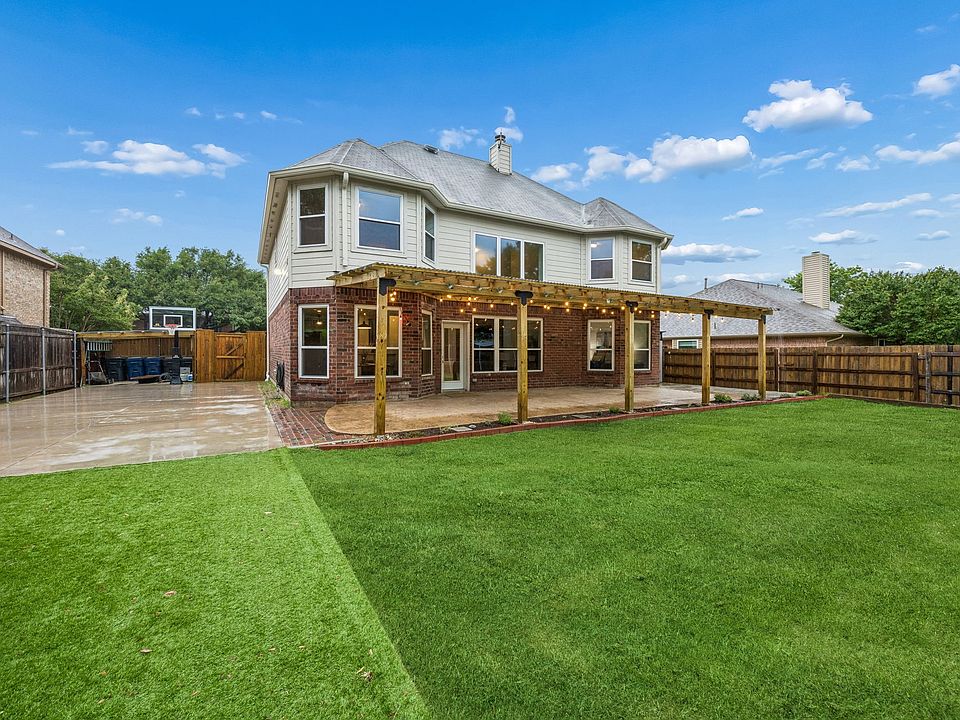 1st image of 2810 Rosewood Blvd