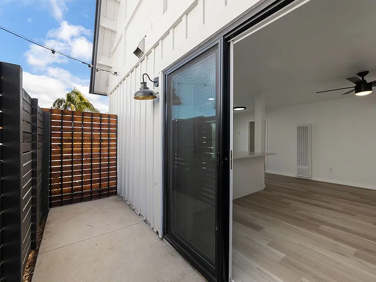 OPEN HOUSE THIS SATURDAY! The Ranch: Newly renovated 1 bed in normal heights with in-unit washer/... — Photo 5