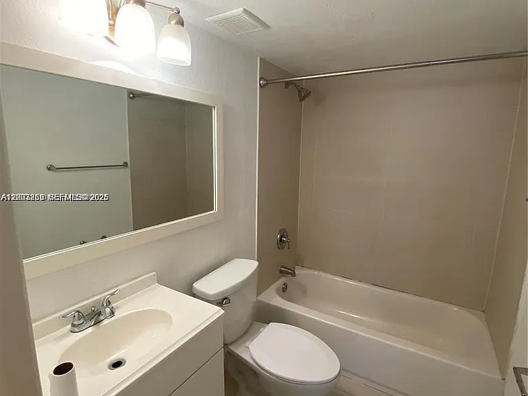 1800 Sans Souci Blvd #315 — Photo 7