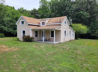 39 Thompson Rd, Farmville, VA 23901