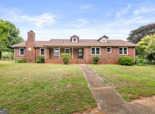 125 Smoke Rise Dr, Baldwin, GA 30511