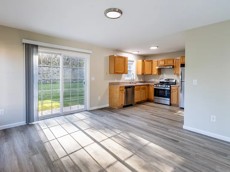 Orchard Hills Landings — Photo 80