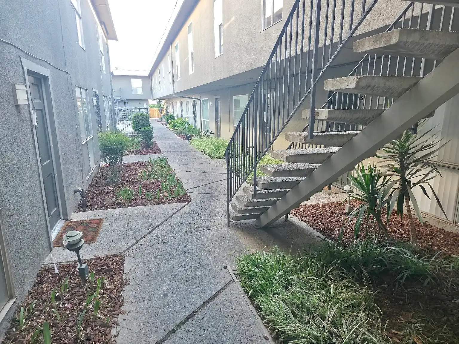 2 bed, 1.5 bath, $1,395 — Photo 4