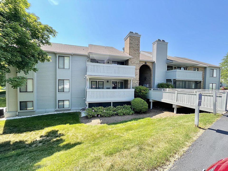 1st image of 2525 Gatehouse Ln