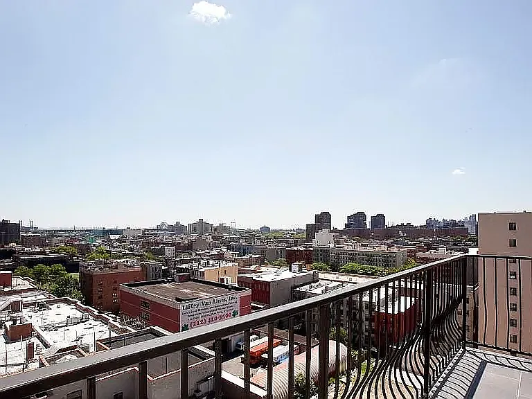 203 E 121st St #1002 — Photo 7