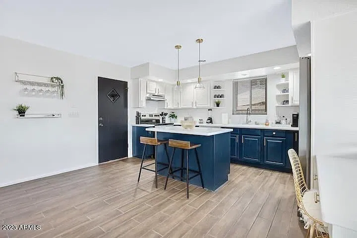 945 E Lilac Dr — Photo 27