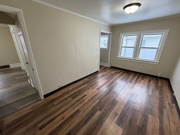 4th image of 732 Vine Ave #734