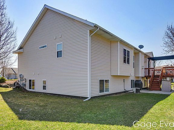 4th image of 3941 Avery Dr NW