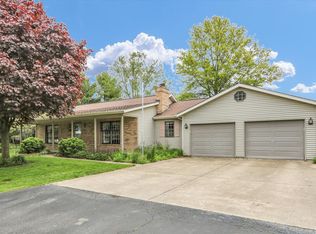 705 S Scarborough St, Sidney, IL 61877