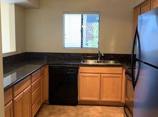 5425 E Thomas Rd, Phoenix, AZ 85018