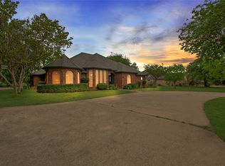 1804 Crisp Rd, Ennis, TX 75119