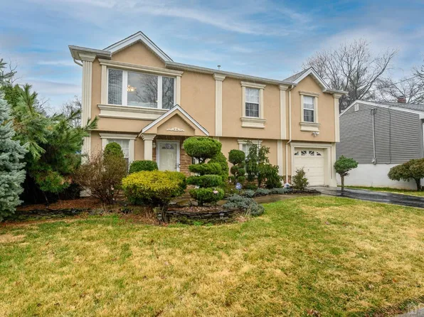 397 Maplewood Ave, Colonia, NJ 07067