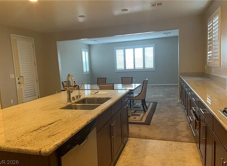 8593 Gabby Creek Dr — Photo 4