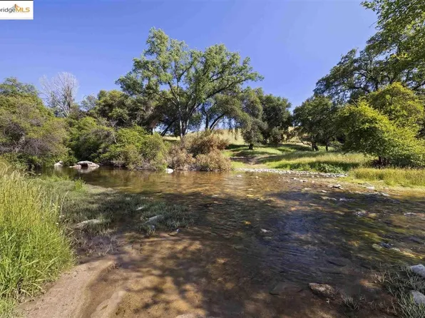 11391 Algerine Rd, Jamestown, CA 95327