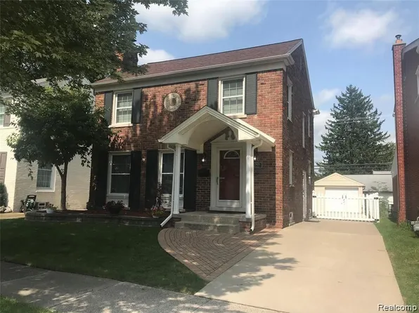 22920 Marlboro St, Dearborn, MI 48128