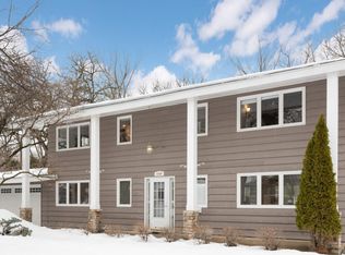 5500 W 66th St, Edina, MN 55439