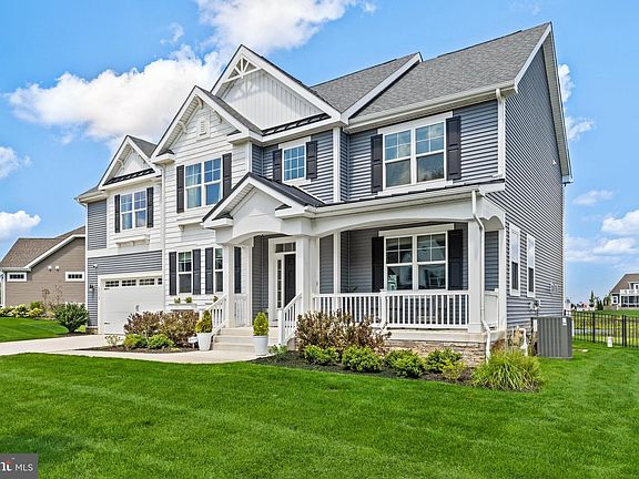 3rd image of 22119 Welches Way