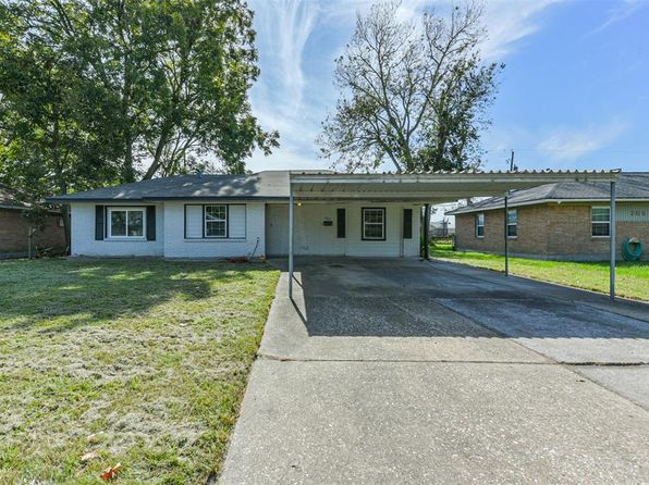 207 Long Dr