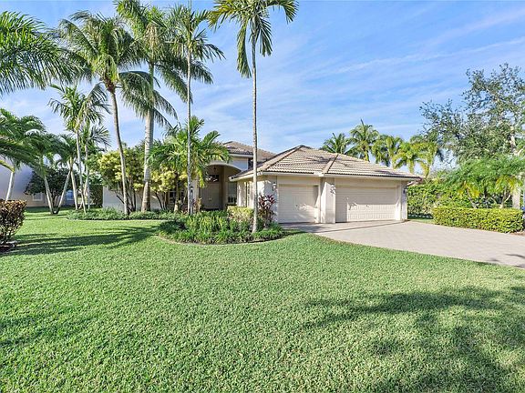 5th image of 6937 NW 110th Way