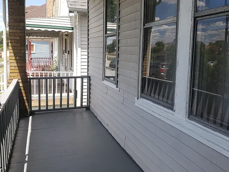 11384 Nagel St — Photo 2