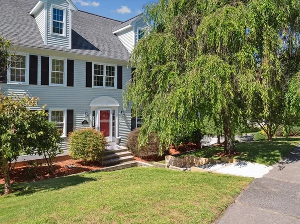 12 Elliot Trl, Grafton, MA 01519
