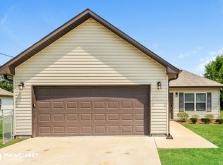 50 Carriage House Rd SW, Bessemer, AL 35022