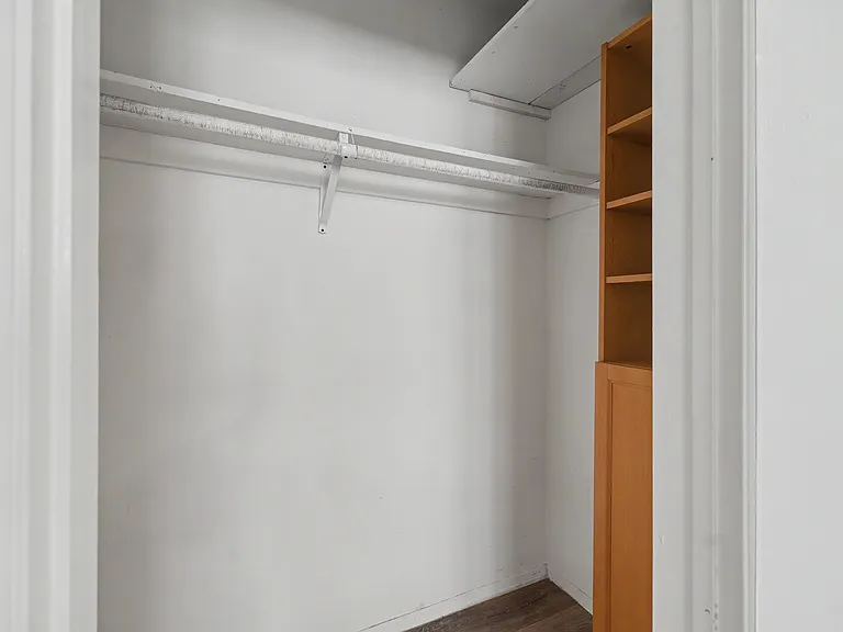 1037 N Curson Ave #7 — Photo 22