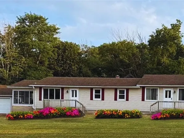 2256 Church Rd, Darien Center, NY 14040