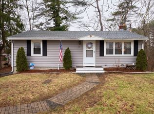 77 Worcester Rd, Webster, MA 01570