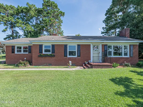 7244 Nc 222, Fountain, NC 27829