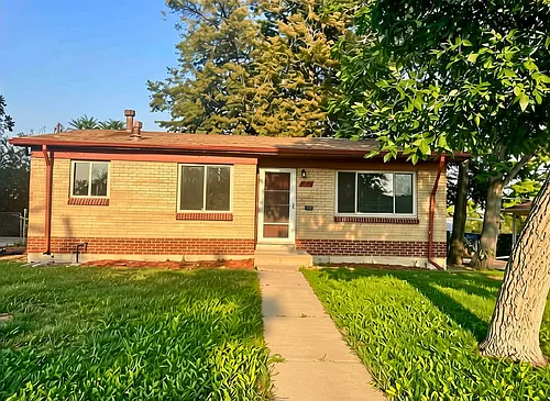 7700 King St Photo 1
