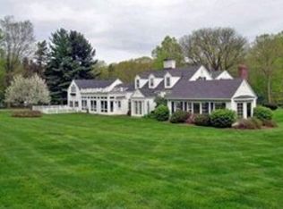 9044 Metcalf Rd, Waite Hill, OH