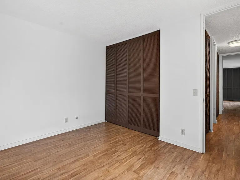 1015 Aoloa Pl — Photo 17