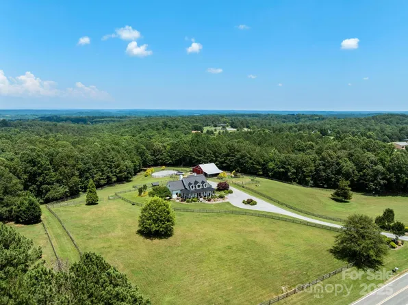 724 Moore Rd, Tryon, NC 28782