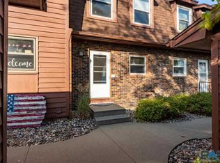 1815 S Marday Ave, Sioux Falls, SD 57103