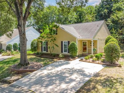 2605 Hillmont Dr, Charlotte, NC, 28226