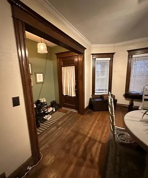 843 Potomac Ave #1 — Photo 4