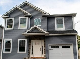 84 Summit Rd, Parsippany, NJ 07054