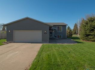 235 W Apple St, Tea, SD 57064