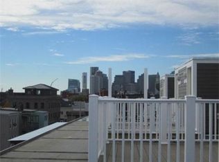 37 Chelsea St #4A, Boston, MA 02128