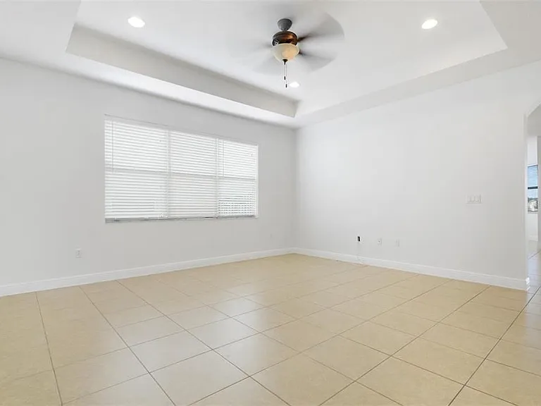 4475 Biscayne Breeze Way — Photo 4