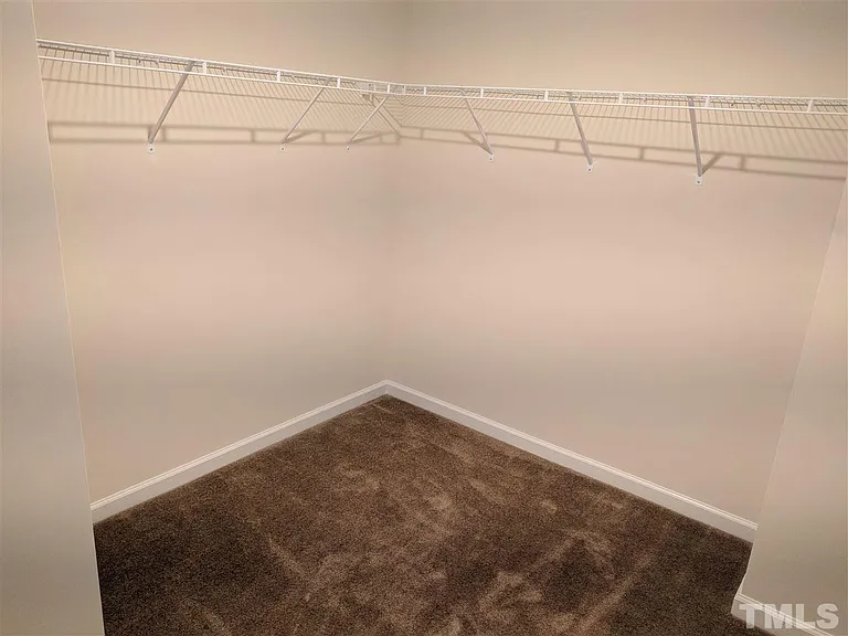 1007 Mirbeck Ln — Photo 14