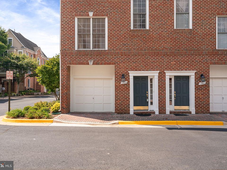 1302 McLean Crest Ct, Mc Lean, VA 22101 Zillow