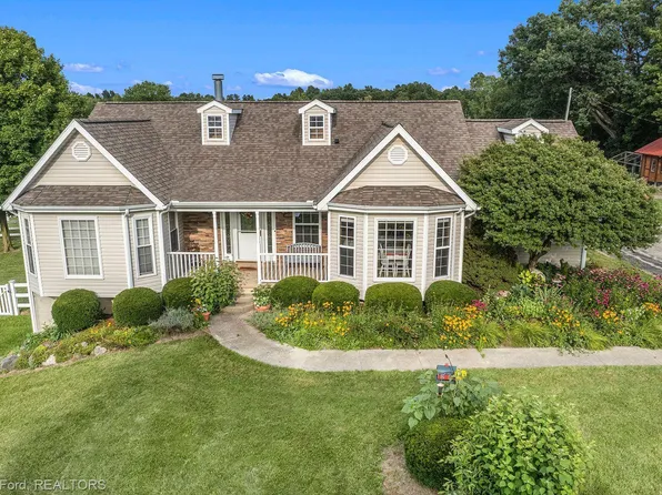 1270 N Elba Rd, Lapeer, MI 48446