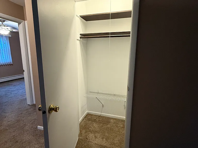 215 Country Club Dr #3D — Photo 6