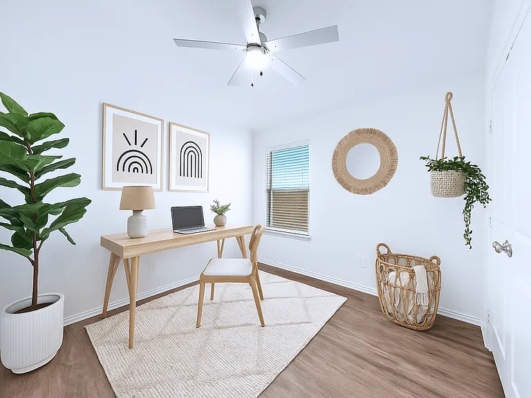 313 Woodlands Blvd — Photo 13
