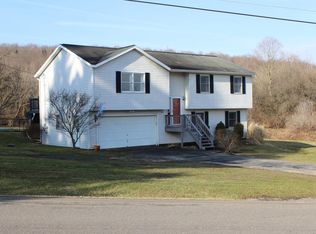 2817 Webb Rd, Cortland, NY 13045