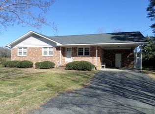 216 Hooks Ave, Fremont, NC 27830