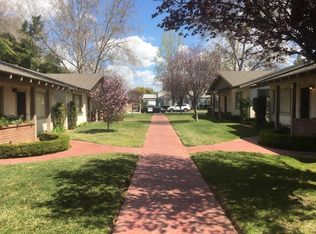 24 Parkwood Dr APT 7, Redlands, CA 92373