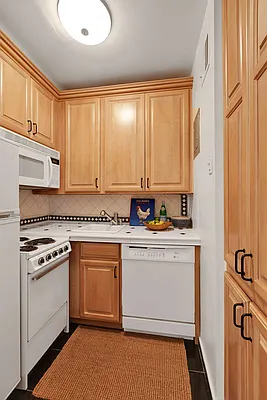 Sold by Brown Harris Stevens | media 4